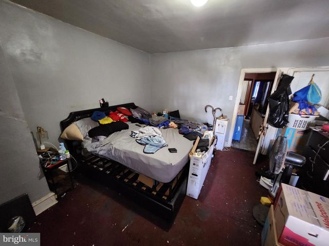 5047 N 8TH ST, Philadelphia, PA 19120