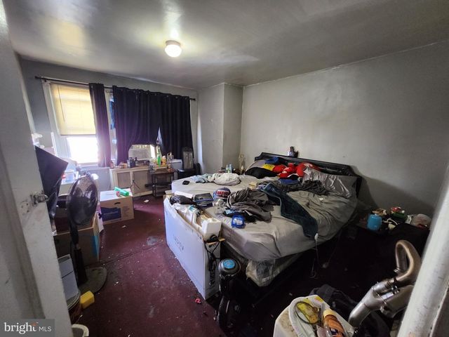 5047 N 8TH ST, Philadelphia, PA 19120