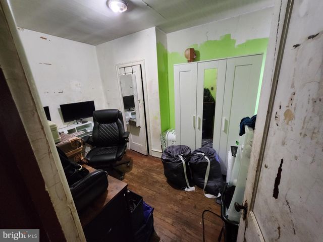 5047 N 8TH ST, Philadelphia, PA 19120