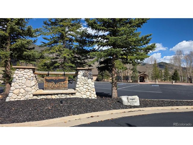 419 Kestrel Ln, Silverthorne, CO 80498