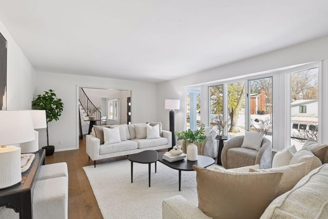 6609 Field Way, Edina, MN 55436