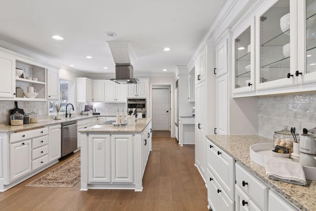 6609 Field Way, Edina, MN 55436