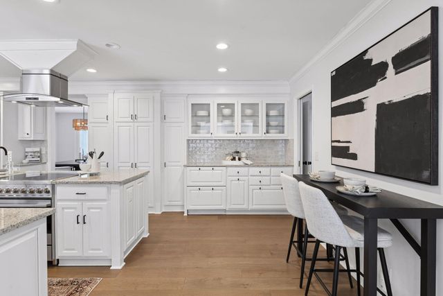 6609 Field Way, Edina, MN 55436