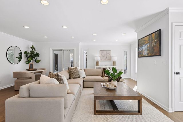 6609 Field Way, Edina, MN 55436