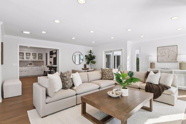 6609 Field Way, Edina, MN 55436