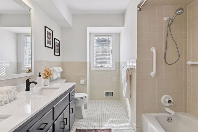 6609 Field Way, Edina, MN 55436