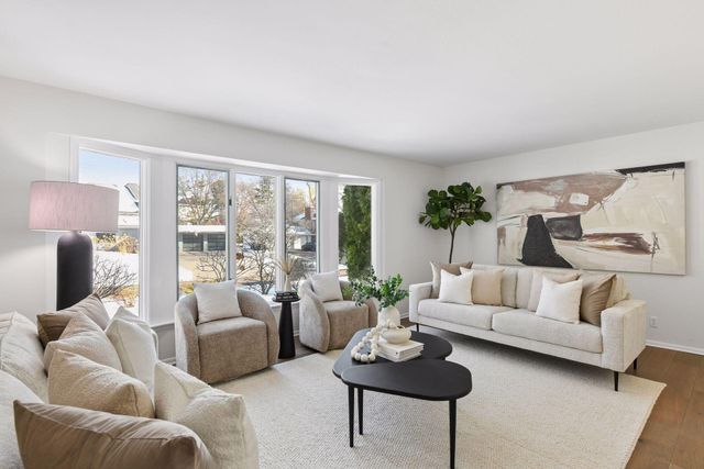 6609 Field Way, Edina, MN 55436