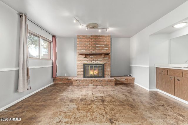 1628 E LA JOLLA Drive, Tempe, AZ 85282