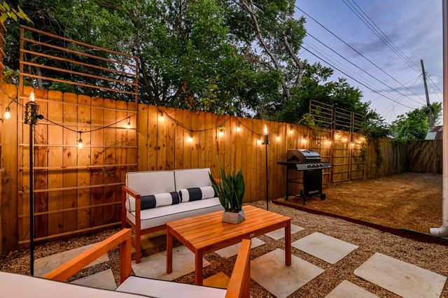 1131 Map ST 2, Austin, TX 78721