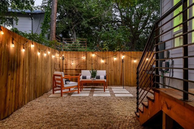 1131 Map ST 2, Austin, TX 78721