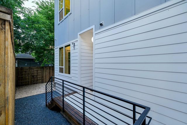 1131 Map ST 2, Austin, TX 78721