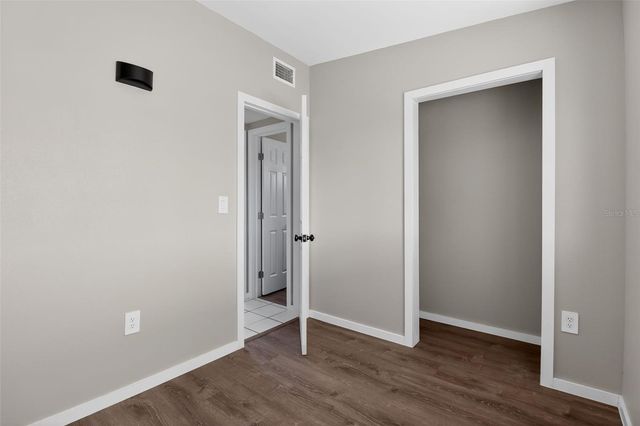 3124 WHITING LANE, Port Charlotte, FL 33952