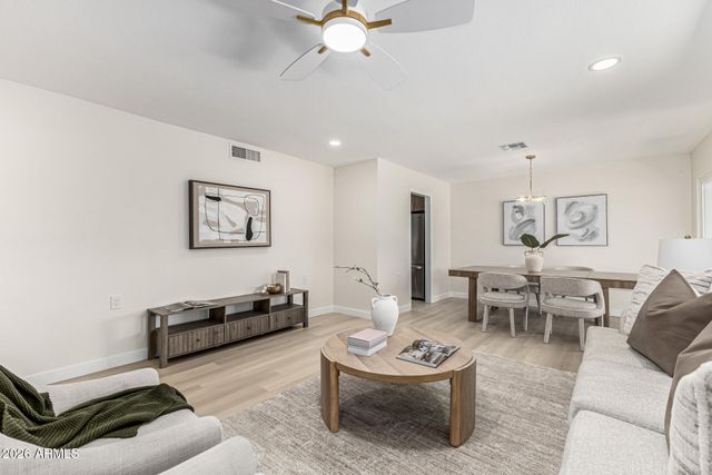 608 S LEISURE WORLD Drive, Mesa, AZ 85206