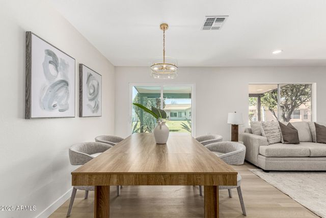 608 S LEISURE WORLD Drive, Mesa, AZ 85206