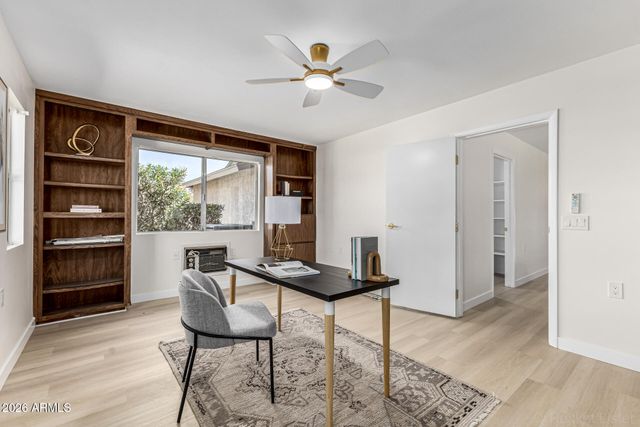 608 S LEISURE WORLD Drive, Mesa, AZ 85206