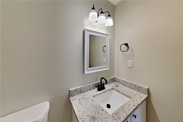 7435 Calm Springs Drive, Flowery Branch, GA 30542