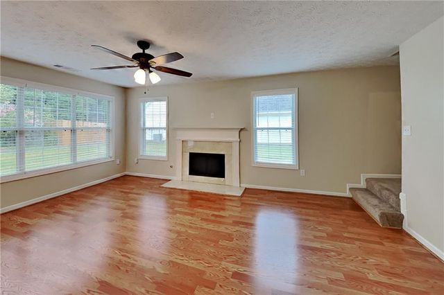 7435 Calm Springs Drive, Flowery Branch, GA 30542