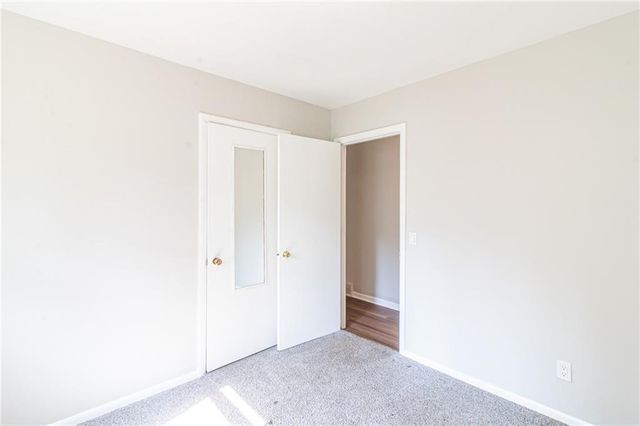 1608 Lee Lane, Pleasant Hill, MO 64080