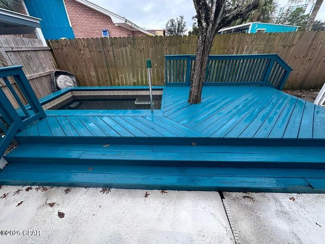 3733 Benbow Street, Panama City Beach, FL 32408