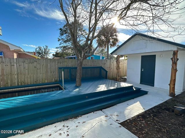 3733 Benbow Street, Panama City Beach, FL 32408