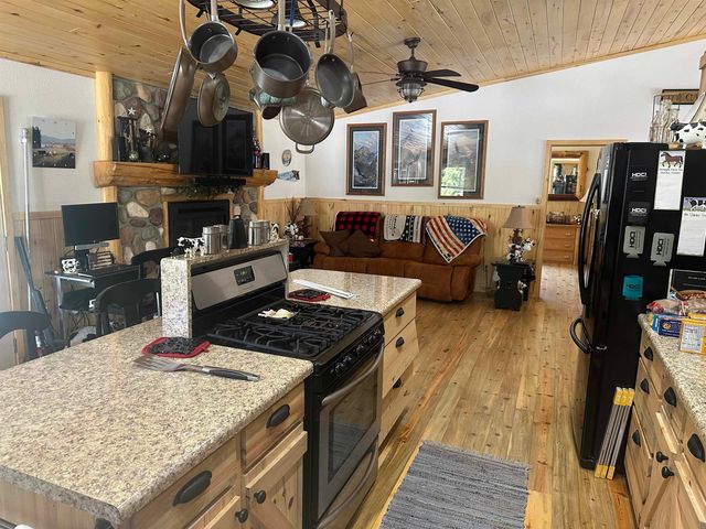 21462 N Twin Lake Drive, Cedaredge, CO 81413