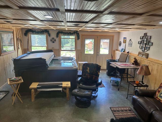 21462 N Twin Lake Drive, Cedaredge, CO 81413