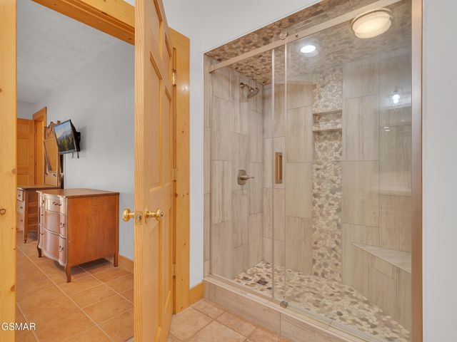 2164 Newt Huff Lane, Sevierville, TN 37862