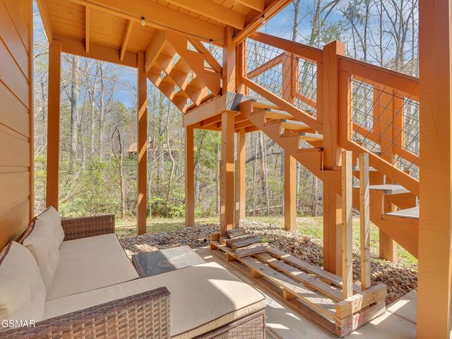 2164 Newt Huff Lane, Sevierville, TN 37862