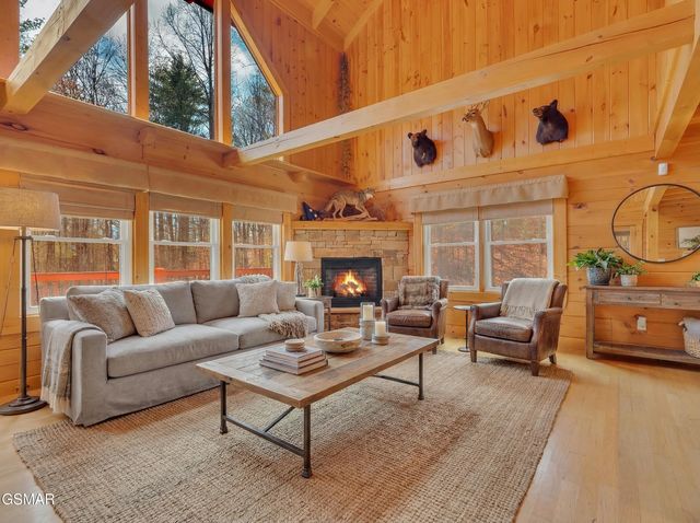 2164 Newt Huff Lane, Sevierville, TN 37862