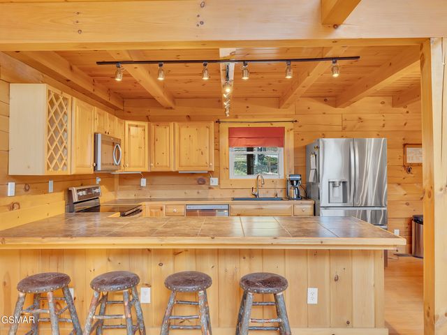 2164 Newt Huff Lane, Sevierville, TN 37862