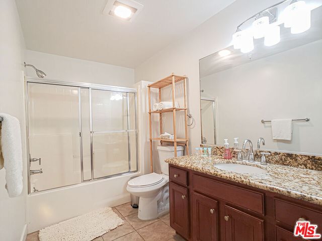 1025 Dewey Avenue 205, Los Angeles, CA 90006