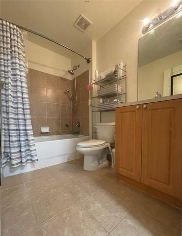 6613 Old Farm Trl, Boynton Beach, FL 33437