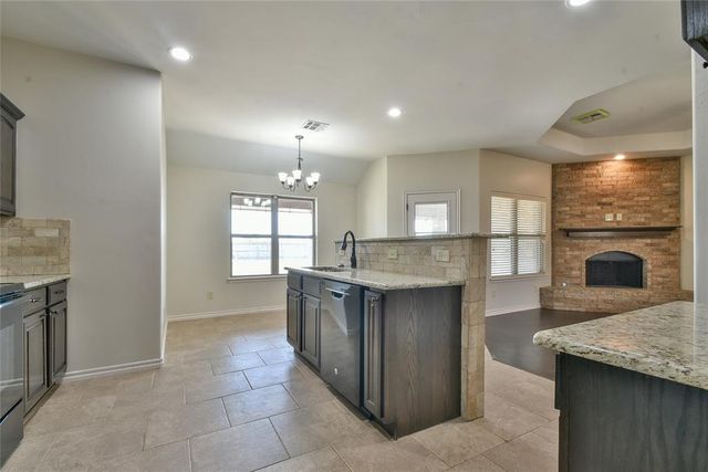 8902 NE Hudson Lane, Piedmont, OK 73078