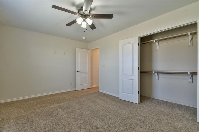 8902 NE Hudson Lane, Piedmont, OK 73078