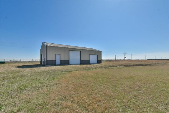 8902 NE Hudson Lane, Piedmont, OK 73078