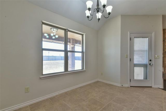 8902 NE Hudson Lane, Piedmont, OK 73078