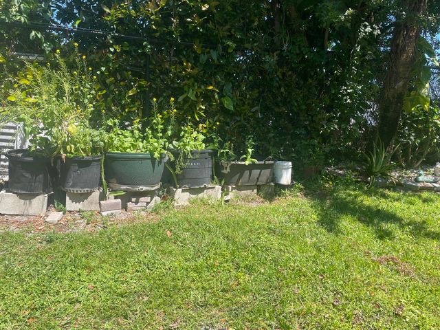 804 Summit Lake Drive, West Palm Beach, FL 33406