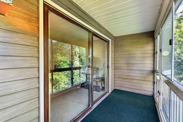 135 Viking Drive E 309, Little Canada, MN 55117
