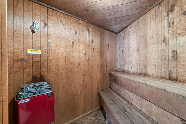 135 Viking Drive E 309, Little Canada, MN 55117