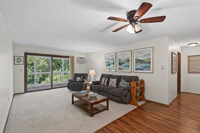 135 Viking Drive E 309, Little Canada, MN 55117