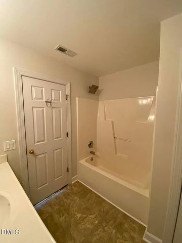 9110 Grassington Way, Raleigh, NC 27615