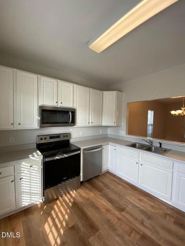 9110 Grassington Way, Raleigh, NC 27615