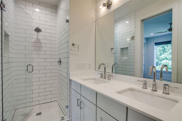 4419 Cabell Drive 203, Dallas, TX 75204