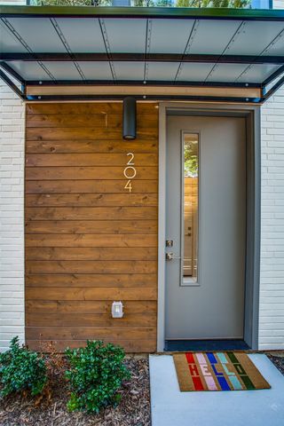 4419 Cabell Drive 203, Dallas, TX 75204