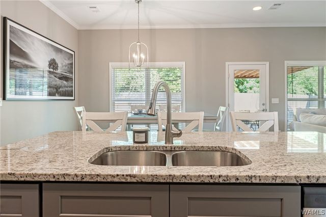 3010 Jamie, Moundville, AL 35474