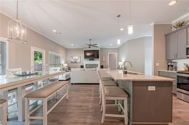 3010 Jamie, Moundville, AL 35474