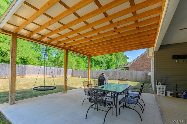3010 Jamie, Moundville, AL 35474