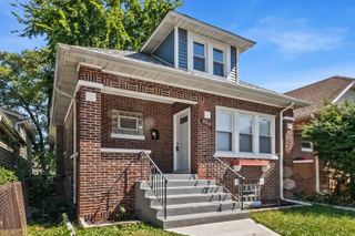 8915 S Racine Avenue, Chicago, IL 60620