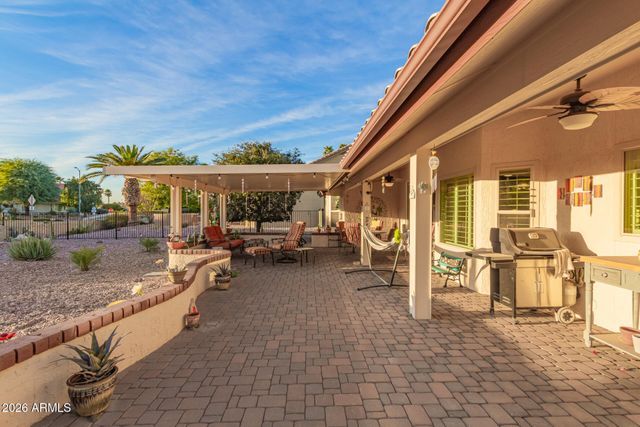 20626 N 142nd Avenue, Sun City West, AZ 85375