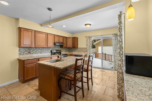 1205 Donald Avenue, Royal Oak, MI 48073